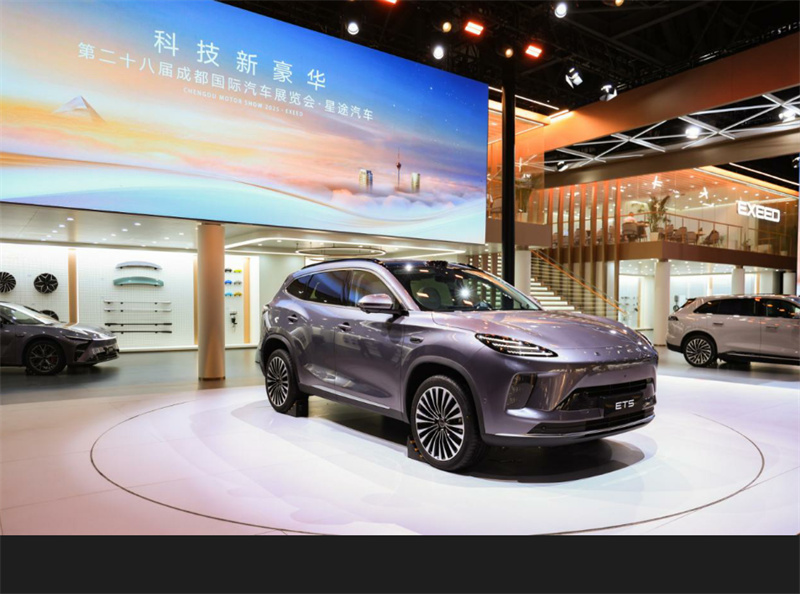 星途ET5，智能化成家庭出行“定心丸”